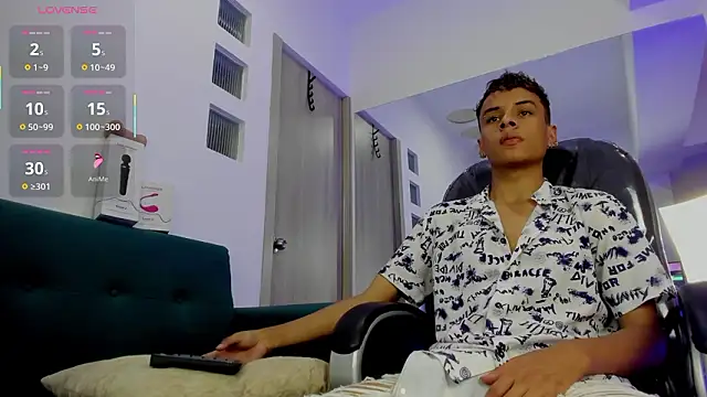 Xavier Fox    online show from 02/28/26, 08:30