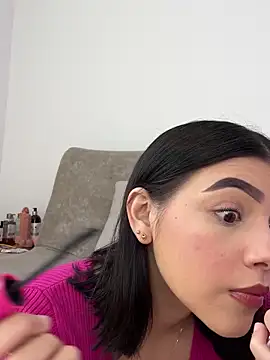 Julietalcl online show from 10/26/25, 09:26