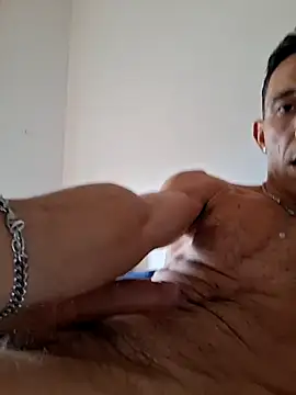 Snapshot of Couple_Hott@xh chatting on 10/30/25, 03:42 Couple Hottxh online show from 10/30/25, 03:42