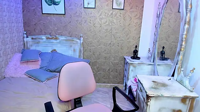 Sara clk online show from 02/14/26, 08:09