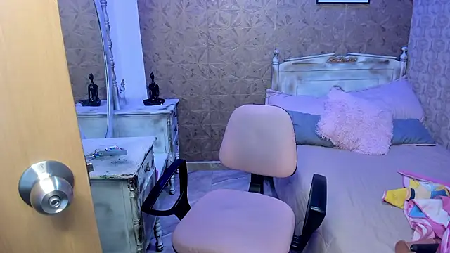 Sara clk online show from 02/20/26, 07:27