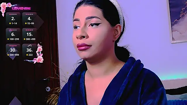 Snapshot of Miss_Ava chatting on 11/08/25, 04:49 Miss Ava online show from 11/08/25, 04:49