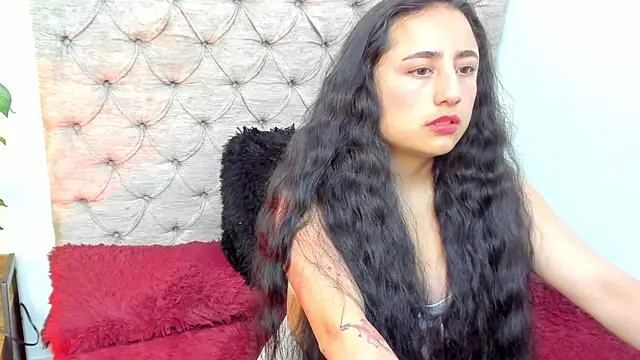 Snapshot of Samanta_Fischer chatting on 11/08/25, 11:36 Samanta Fischer online show from 11/08/25, 11:36