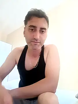 Snapshot of ahmetblk95 chatting on 05/05/26, 12:08 ahmetblk95 online show from 05/05/26, 12:08
