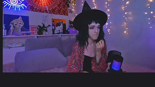 whoalexxa online show from 11/06/25, 11:36