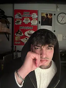 emir343475 online show from 02/11/26, 09:36