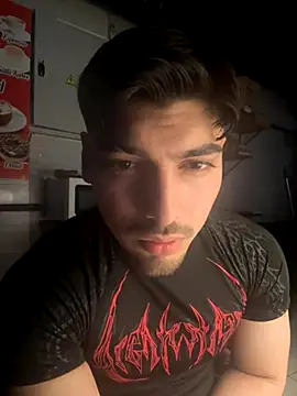 emir343475 online show from 10/18/25, 05:37