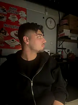 emir343475 online show from 11/26/25, 09:04