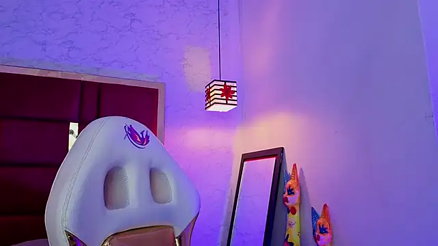 moon winy online show from 03/20/26, 11:33