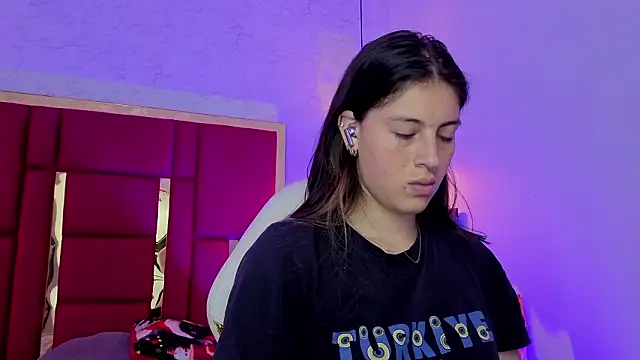 moon winy online show from 03/15/26, 11:28