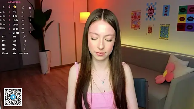 Yasmin Kass online show from 03/18/26, 06:38