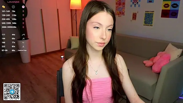 Yasmin Kass online show from 02/23/26, 06:14