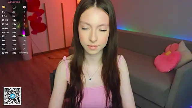 Yasmin Kass online show from 02/17/26, 07:05