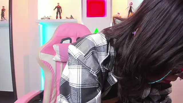 Lullaby Charade online show from 11/05/25, 12:08