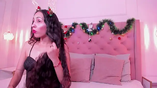  hanna bakerr  online show from 12/01/25, 06:42