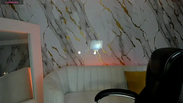 Snapshot of CelesteMoonX chatting on 06/13/26, 02:31 CelesteMoonX online show from 06/13/26, 02:31