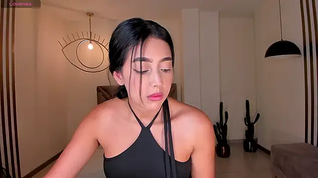 Snapshot of ScarlettBlaze_ chatting on 07/01/26, 12:05 ScarlettBlaze online show from 07/01/26, 12:05