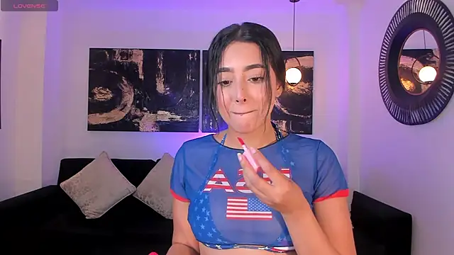 Snapshot of ScarlettBlaze_ chatting on 07/07/26, 11:25 ScarlettBlaze online show from 07/07/26, 11:25