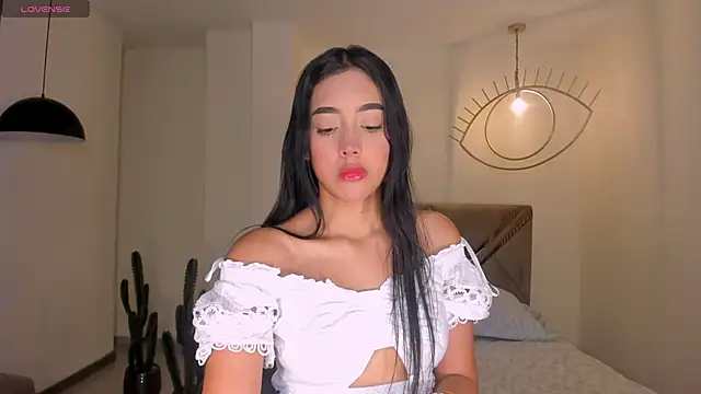 Snapshot of ScarlettBlaze_ chatting on 02/18/26, 12:01 ScarlettBlaze online show from 02/18/26, 12:01