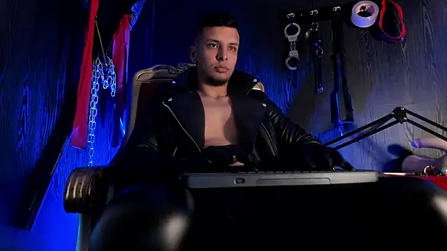 Master Connor BDSM online show from 11/05/25, 10:57