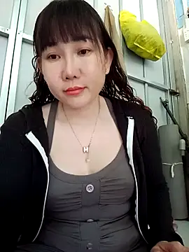 Ana-love2025 online show from 12/16/25, 12:59