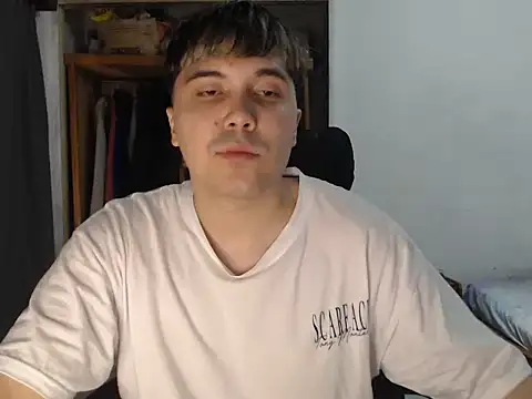 Snapshot of CuteAlexBoy chatting on 02/13/26, 03:45 CuteAlexBoy online show from 02/13/26, 03:45