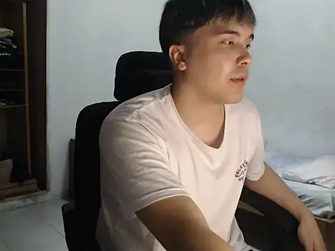 Snapshot of CuteAlexBoy chatting on 02/12/26, 05:34 CuteAlexBoy online show from 02/12/26, 05:34