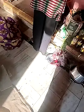 Hot Lilly02 online show from 12/03/25, 09:42