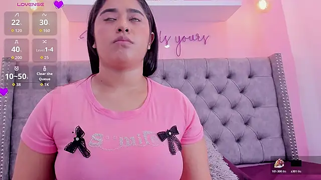 Sophiia 77 online show from 01/07/26, 10:15