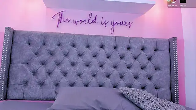 Sophiia 77 online show from 02/08/26, 07:11