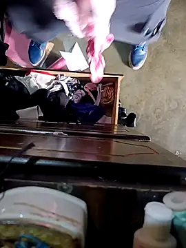 Crisjo29 online show from 04/29/26, 04:22