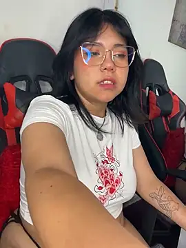  Bella 7 online show from 10/27/25, 02:45