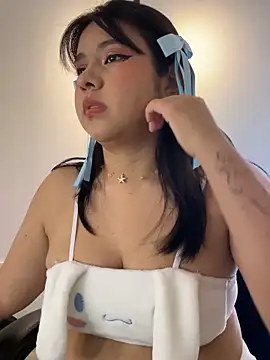  Bella 7 online show from 12/18/25, 03:00