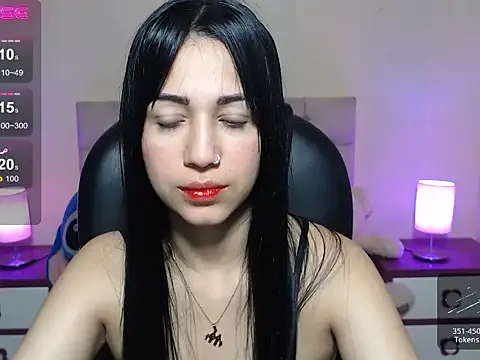 gabyy cute  online show from 10/26/25, 10:37