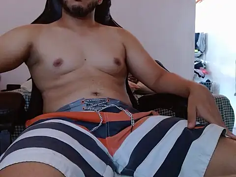 Belzinho32 online show from 10/25/25, 04:18