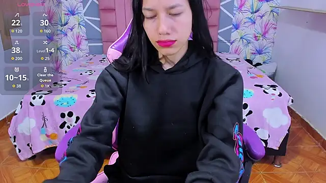 Snapshot of AdelaidaManson18 chatting on 11/29/25, 03:28 AdelaidaManson18 online show from 11/29/25, 03:28