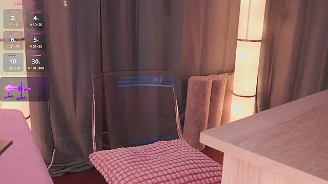 Snapshot of ElodieRousse_ chatting on 11/02/25, 11:37 ElodieRousse online show from 11/02/25, 11:37