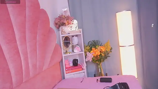 ElodieRousse  online show from 02/23/26, 02:02