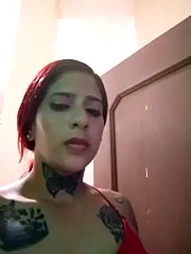 Snapshot of sol22222 chatting on 10/21/25, 08:08 sol22222 online show from 10/21/25, 08:08