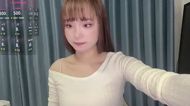 Momo-999 online show from 10/17/25, 07:04