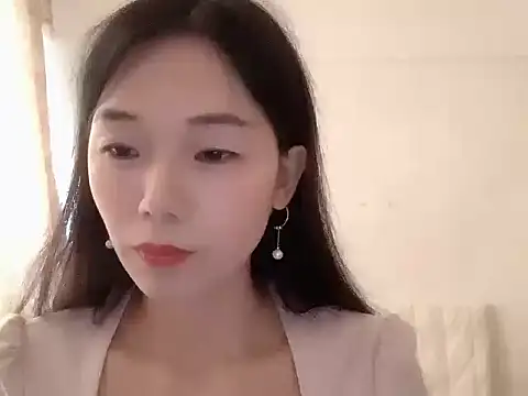 Snapshot of Keke-Baby170 chatting on 10/24/25, 06:45 Keke-Baby170 online show from 10/24/25, 06:45