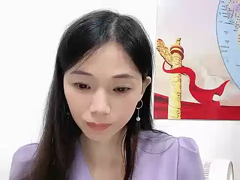 Snapshot of Keke-Baby170 chatting on 10/16/25, 12:13 Keke-Baby170 online show from 10/16/25, 12:13