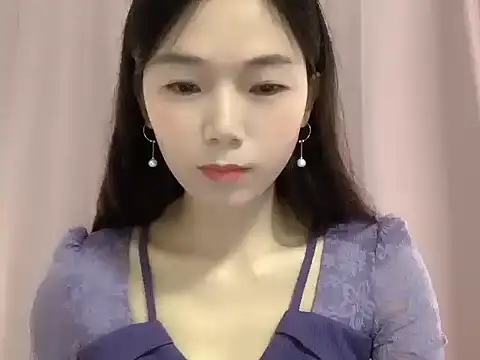 Snapshot of Keke-Baby170 chatting on 10/23/25, 06:34 Keke-Baby170 online show from 10/23/25, 06:34