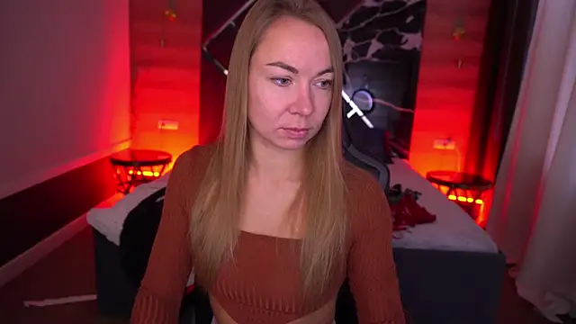 VixenMuse online show from 10/27/25, 06:47