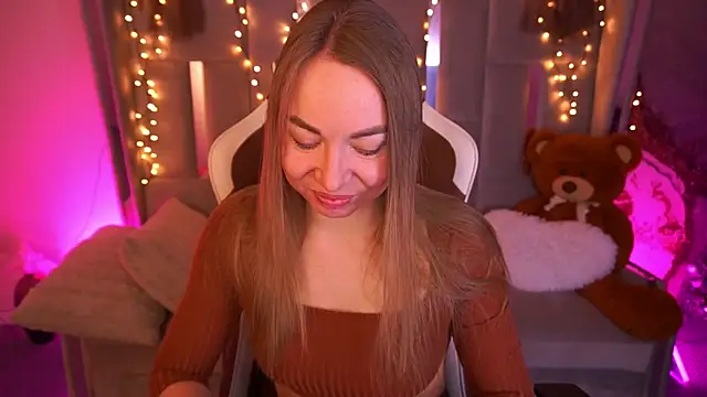 VixenMuse online show from 03/15/26, 09:00