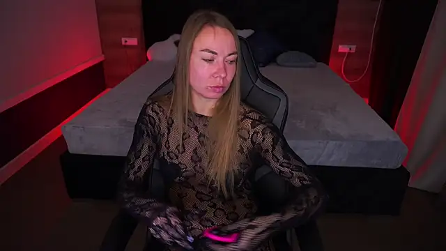 VixenMuse online show from 12/03/25, 09:14