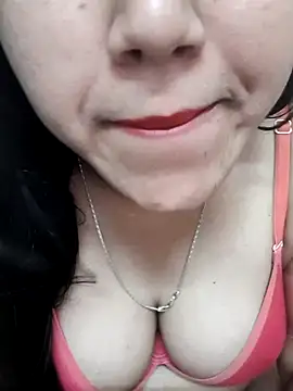 hornybitch690 online show from 04/04/26, 05:41