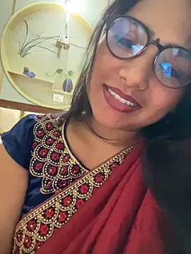 Snapshot of Vanshika1432 chatting on 11/08/25, 06:17 Vanshika1432 online show from 11/08/25, 06:17