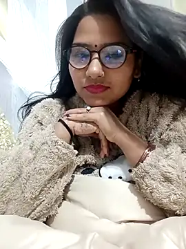 Snapshot of Vanshika1432 chatting on 11/20/25, 07:58 Vanshika1432 online show from 11/20/25, 07:58