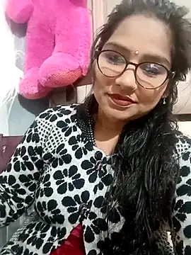 Snapshot of Vanshika1432 chatting on 11/27/25, 03:51 Vanshika1432 online show from 11/27/25, 03:51